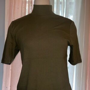 Loft Turtle Neck Short Sleeve